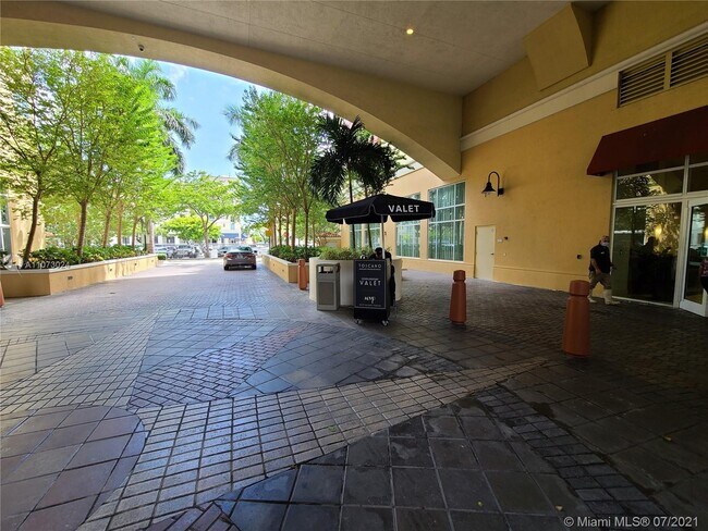 Building Photo - 7355 SW 89th St