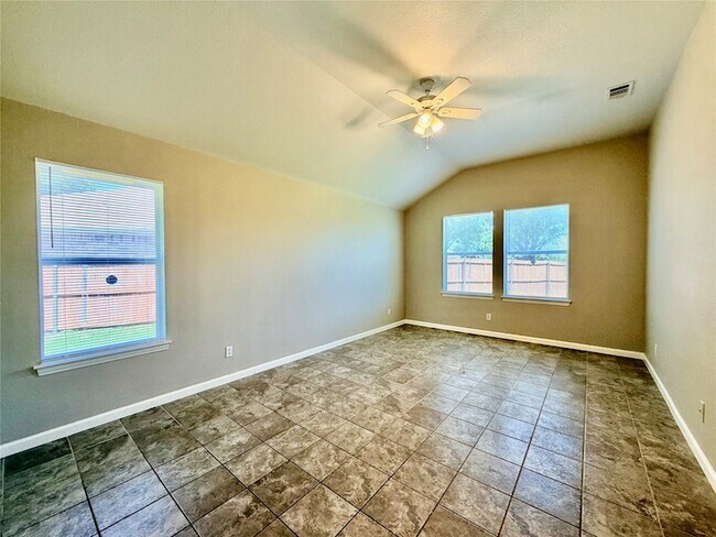 Building Photo - 1412 La Mirada