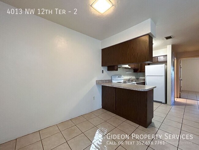 Building Photo - 4013 NW 12th Terrace