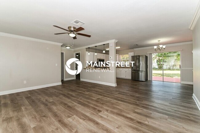 Building Photo - 3 Bedroom Pet-Friendly Home in CAPE CORAL,...