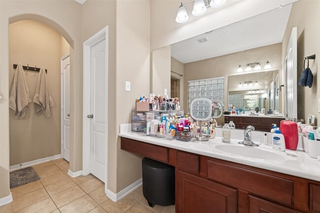 Building Photo - 26734 Eagle Park Ln