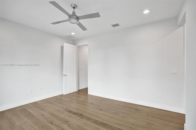 Building Photo - 17130 Wandering Wave Ave