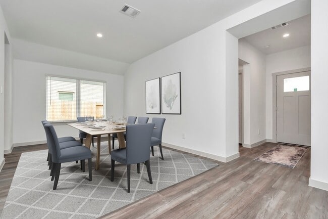 Building Photo - 1111 Pk Crst Dr