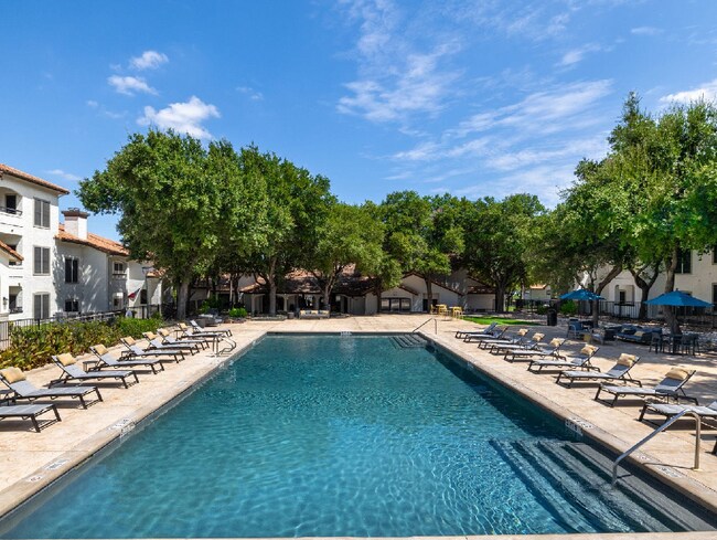 Building Photo - 3229 Duval Rd-2105