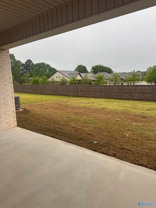 Building Photo - 6103 Ruby Grace Cir SE