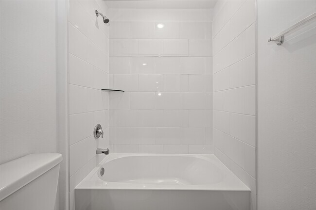 Building Photo - 338 Shady Cedar Hl Ln