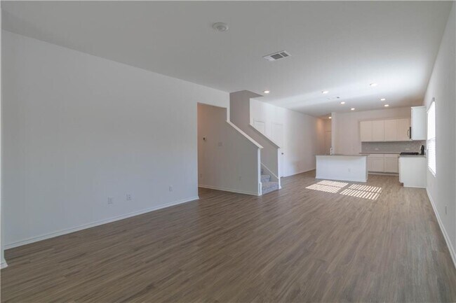 Building Photo - 3101 Windy Vane Dr