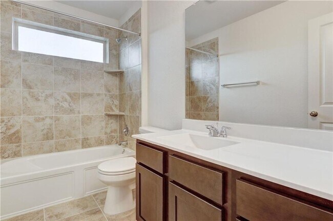 Building Photo - 5829 Bellissima Way