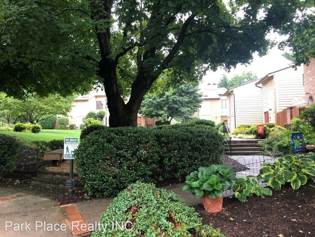 Building Photo - 3 br, 3 bath House - 106 Windward Dr SW