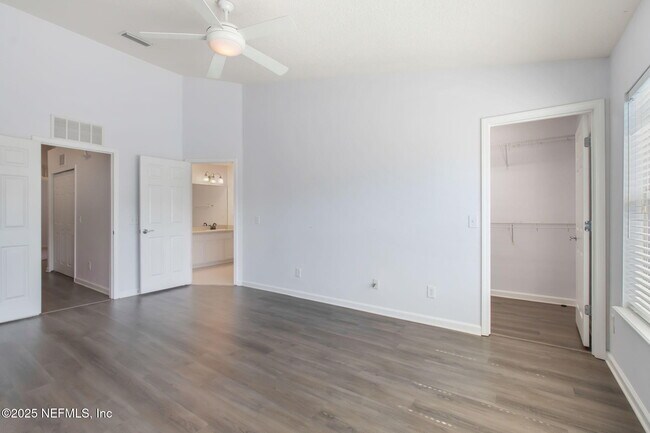 Building Photo - 13362 Stone Pond Dr