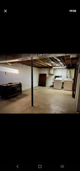 Laundry in basement - 33 Kennedy Ave