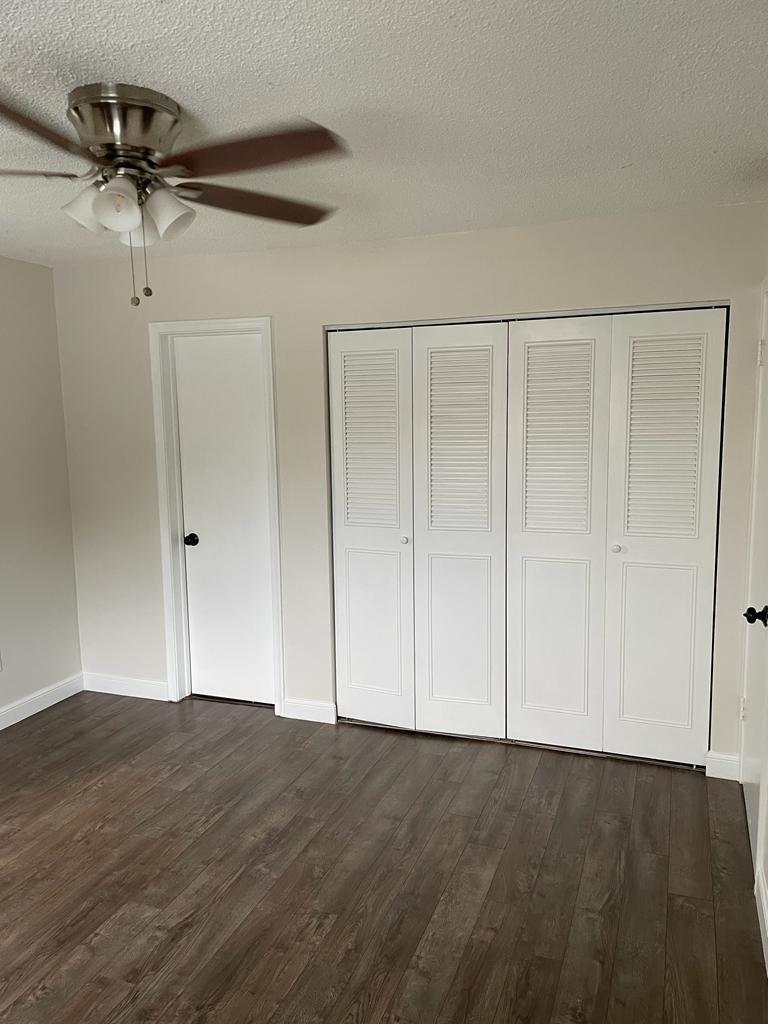 Building Photo - 2481 SW 82nd Ave