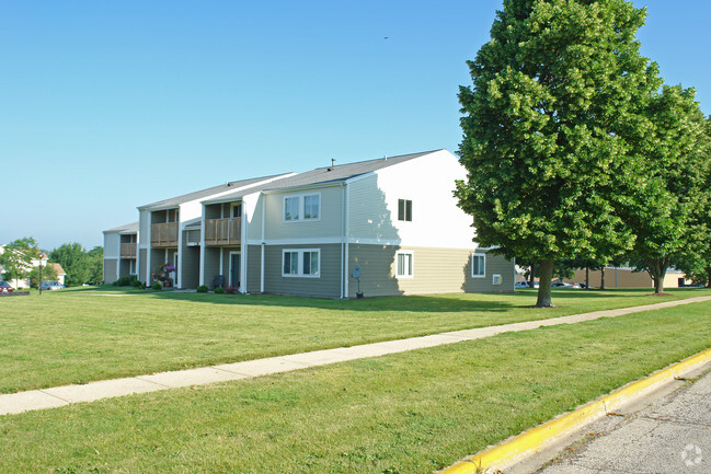 Primary Photo - North Prairie Apartments of Marengo