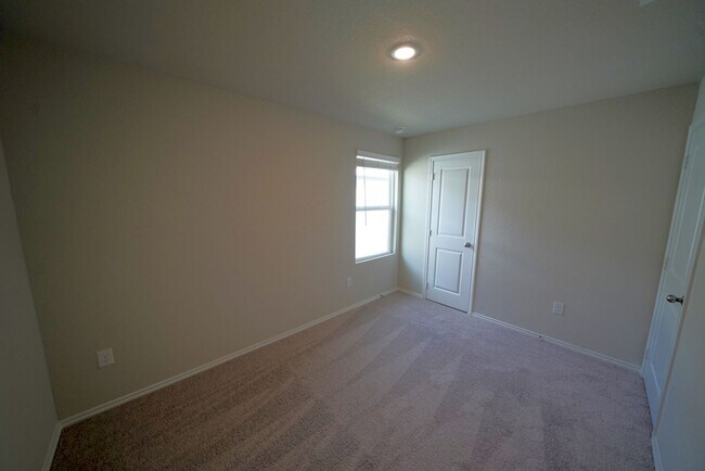 Building Photo - Brand New Duplex Rental Now Available in Converse, TX! Realtor Commission: $600
