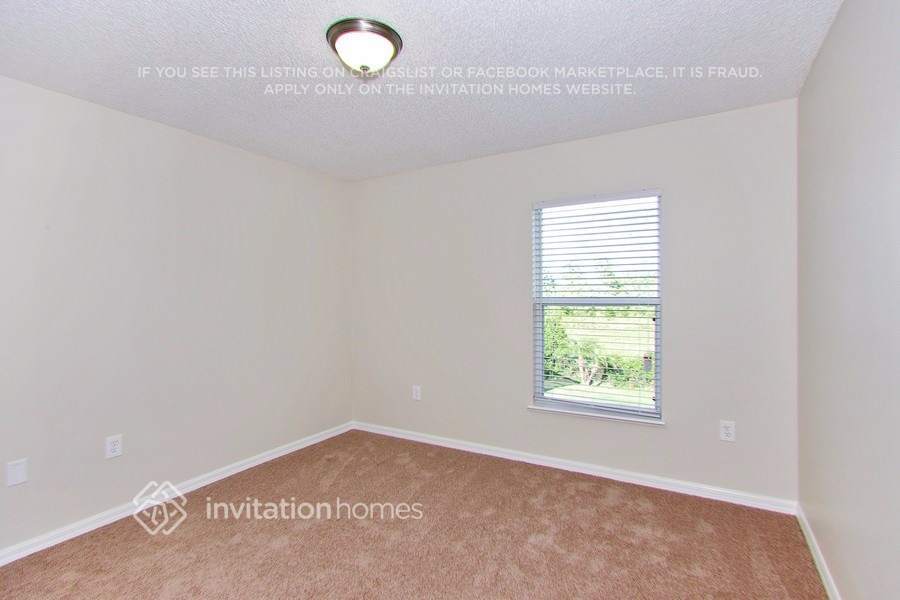 Building Photo - 11806 Bentry St
