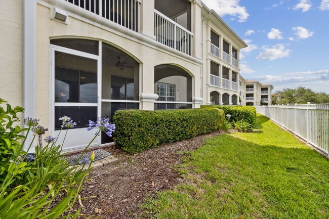 Building Photo - Fully Furnished 3/3 Ocean Grande Condo