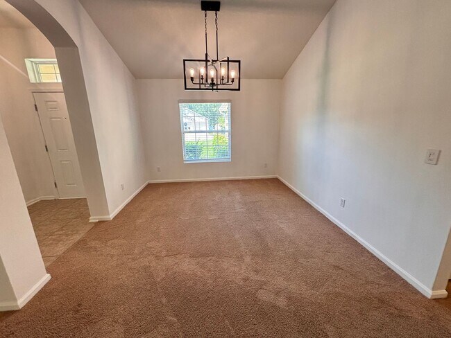 Building Photo - 312 W Adelaide Dr