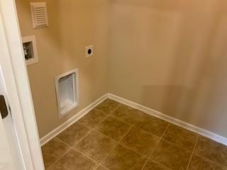 Building Photo - 1335 Hampton Oaks Dr