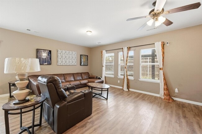 Building Photo - 1301 Concho Trail