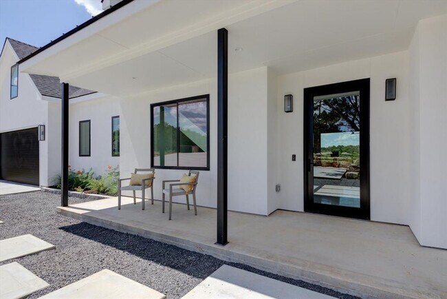 Building Photo - 14208 Fort Smith Trail
