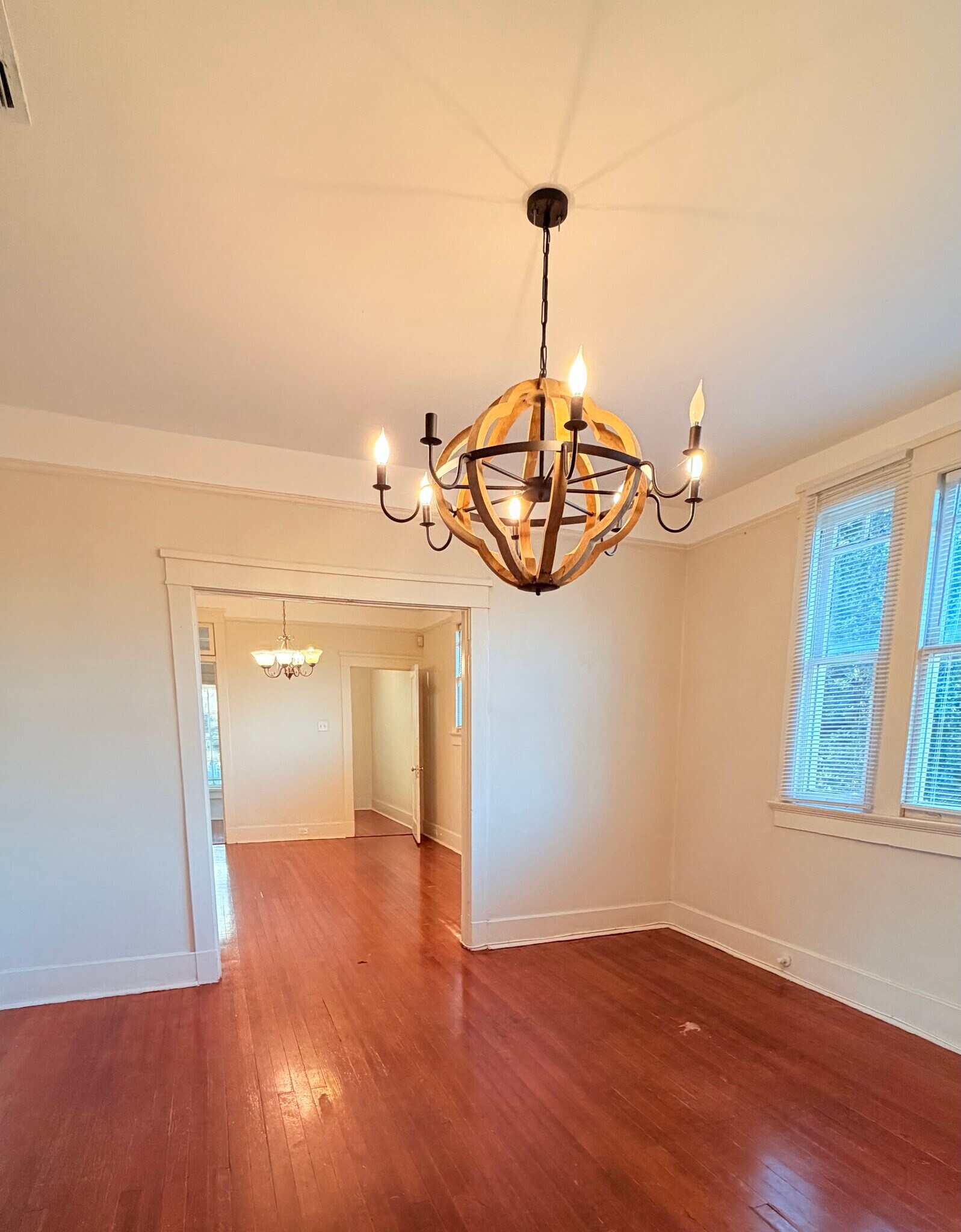 Dining Room - 2037 Joseph St