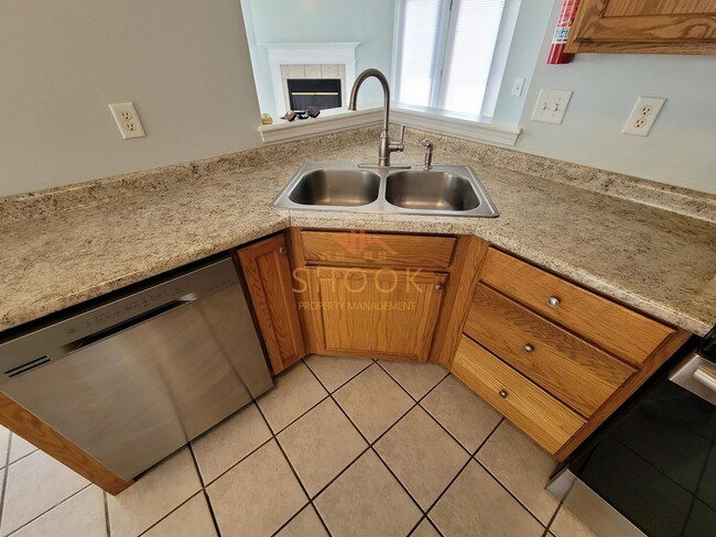 Building Photo - West Lafayette 3 BR Home on Cul-de-sac