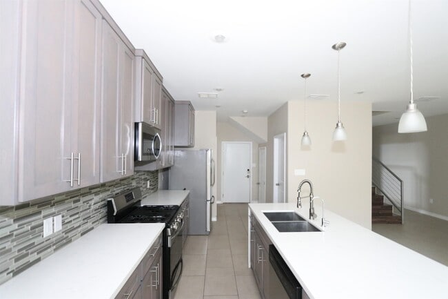 Building Photo - 7964 Elka Lp