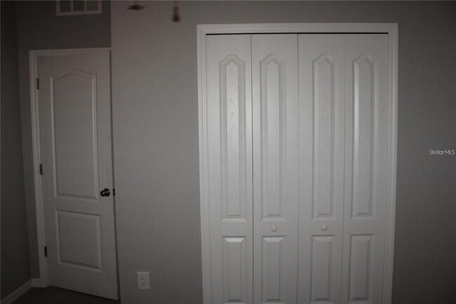 Building Photo - 6005 113th Terrace E