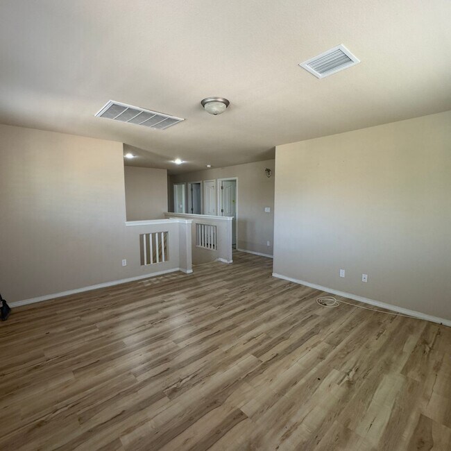 Building Photo - 4 Bedrooms, 3 Baths, a Pool, and Solar Panels!