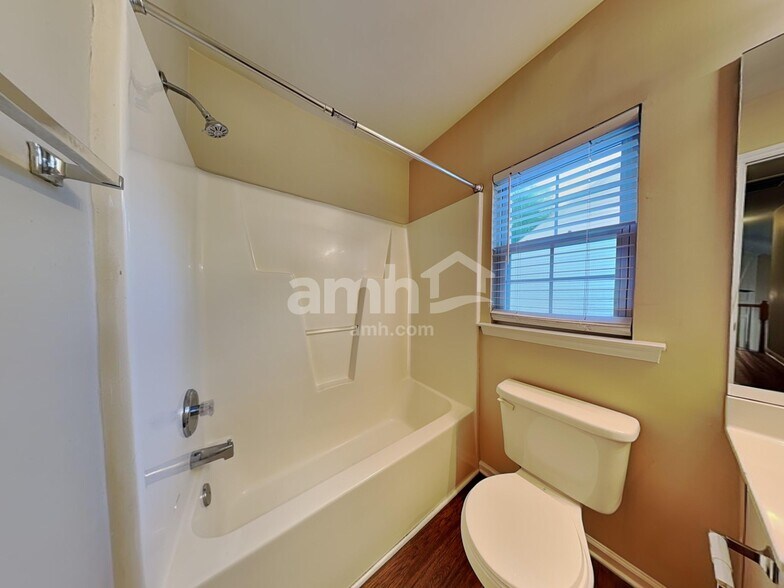 Building Photo - 3346 Cherrybrook Dr