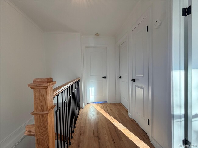 Building Photo - 76-12 175th St