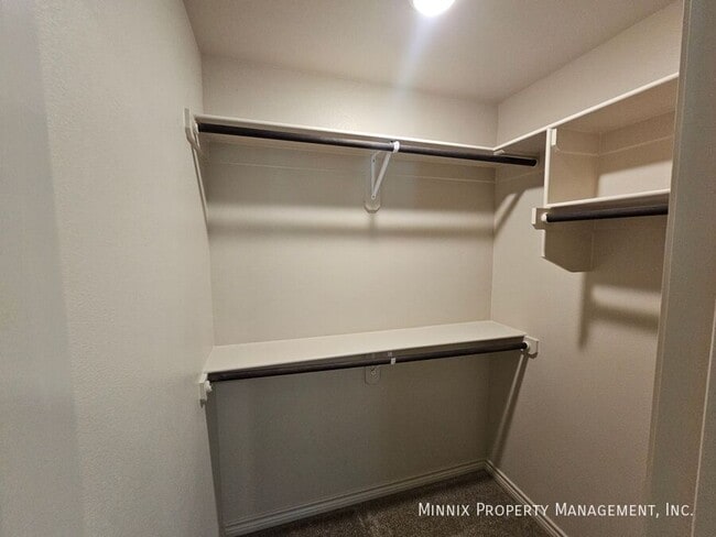 Building Photo - 1325 Bajada St