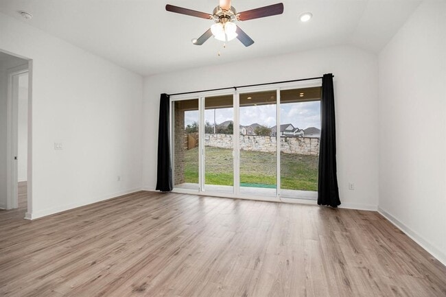 Building Photo - 904 Balsora Cv