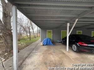 Building Photo - 311 E San Antonio Ave