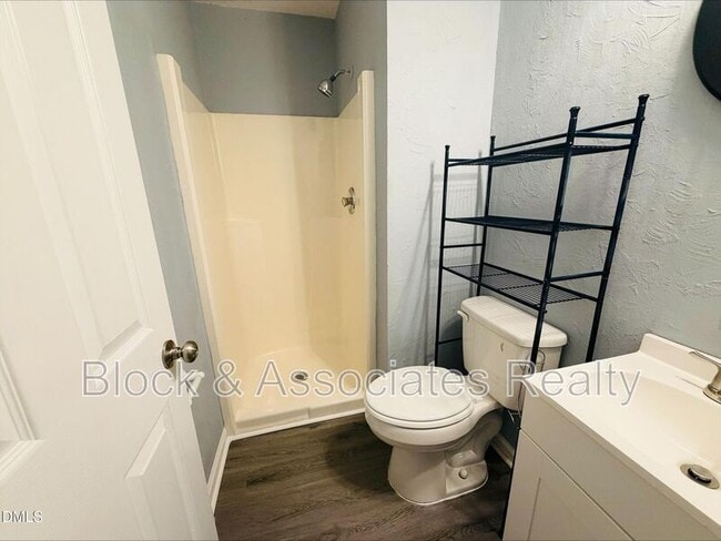 Building Photo - 378 Kittery Point Ln