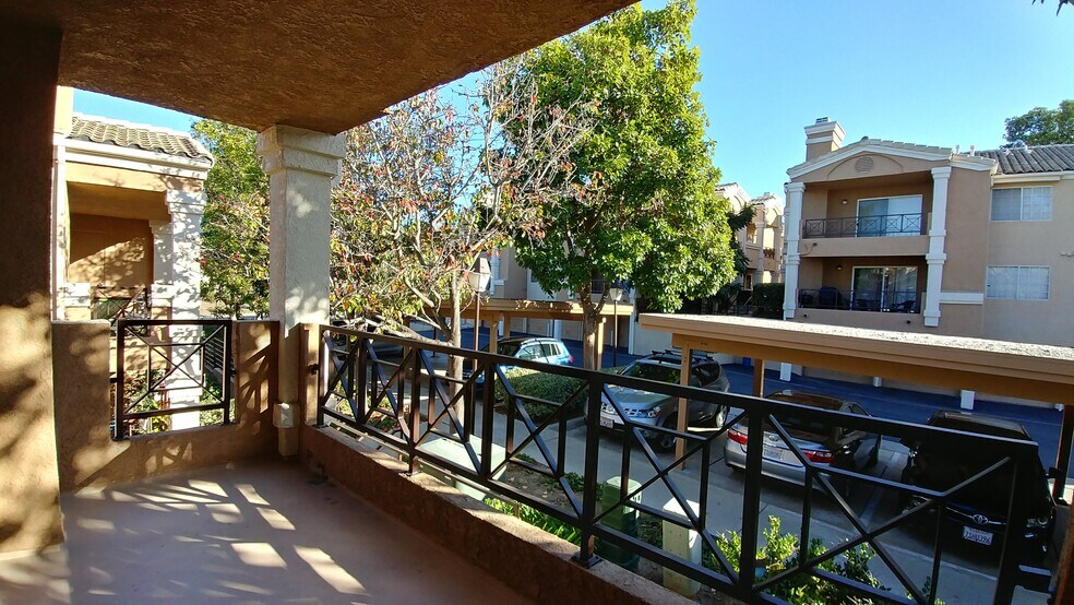 Balcony - 6981 Ballena Way
