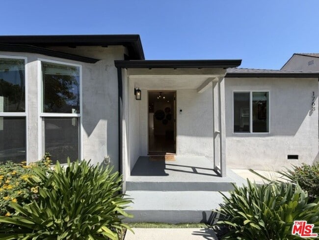 Building Photo - 1768 S Fairfax Ave