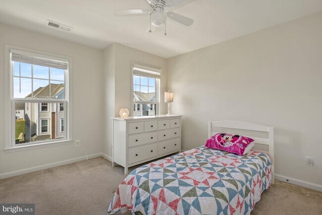 Building Photo - 41687 Wellstone Terrace