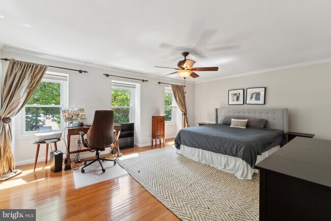 Building Photo - 11545 Pine Cone Ct