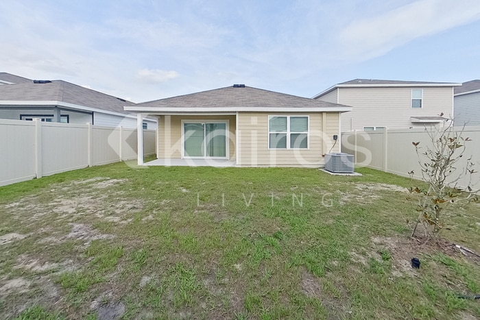 Building Photo - 8590 SW 44th Ct