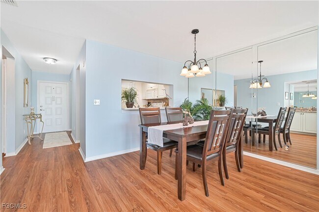 Building Photo - 12621 Kelly Sands Way
