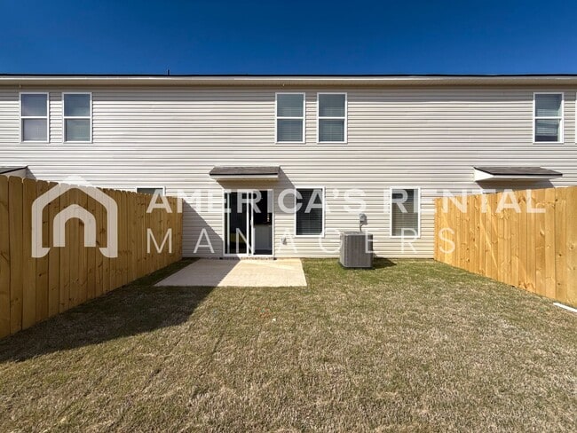 Building Photo - 92 River Grass Dr