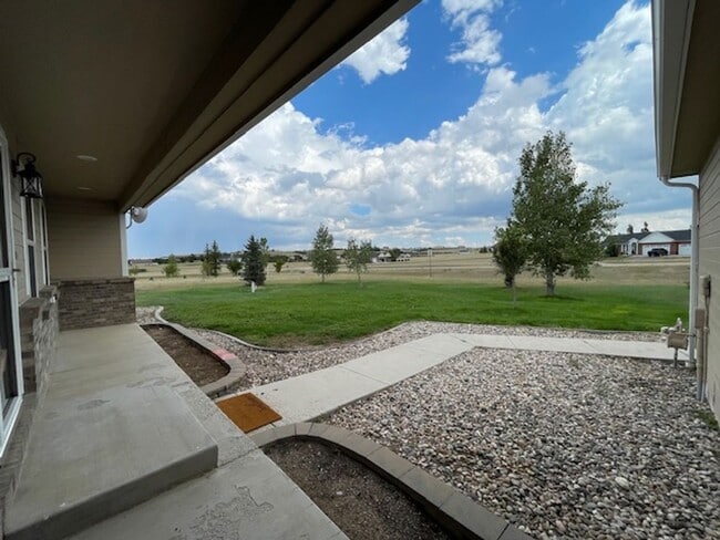 Building Photo - 6960 Whistler Dr