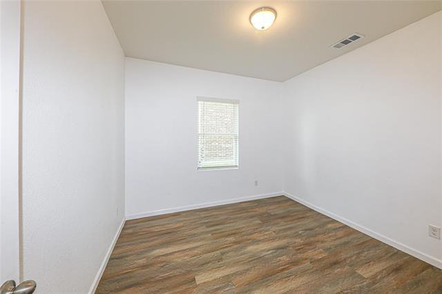 Building Photo - 746 Wilshire Dr
