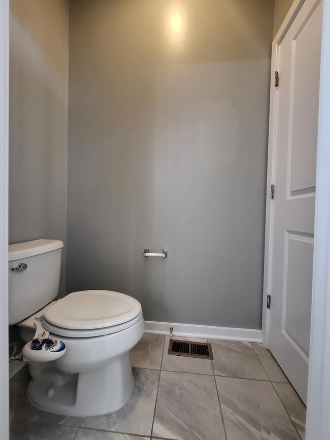 Building Photo - 1438 Wheyfield Dr