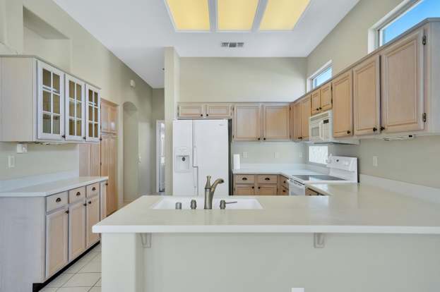 Building Photo - 38286 Brandywine Ave