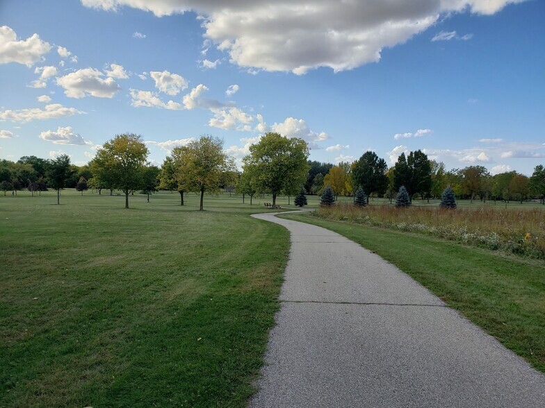 Georgia Handford Park (1 block away) - 25 22nd St SE