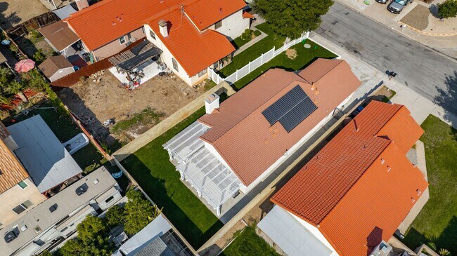 Building Photo - COMING SOON - Beautiful Highland Home