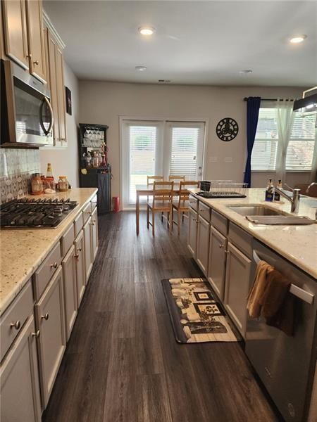 Building Photo - 7475 Ansley View Ln