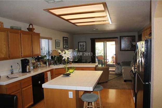 Building Photo - 8112 Sunset Mill Dr